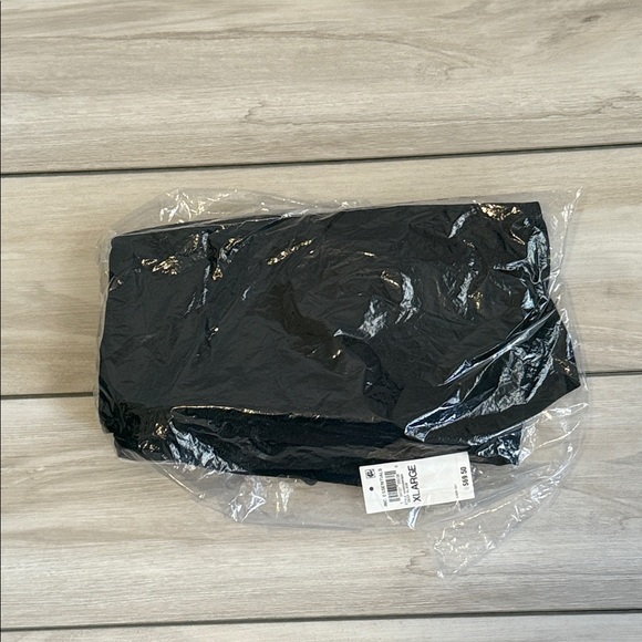 INC High-Rise Wide-Leg Pants Black XL NWT IN PACKAGE - Picture 10 of 10